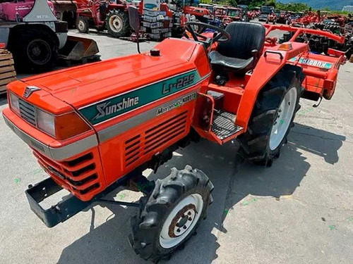 Японский минитрактор Kubota L1-225 JP-1059/24