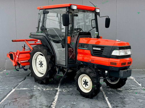 Японский мини-трактор Kubota GL241 с ПСМ JP-1092/24