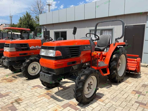 Японский мини-трактор Kubota GL-261 с ПСМ