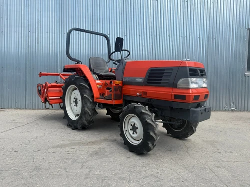 Японский мини-трактор Kubota GL-240 с ПСМ