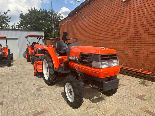 Японский мини-трактор Kubota GL-21 с ПСМ