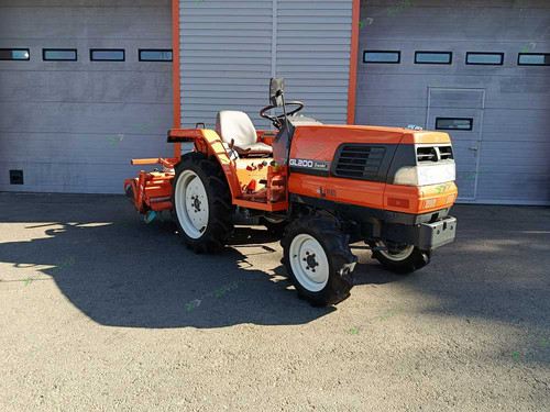Японский мини-трактор Kubota GL-200 с ПСМ